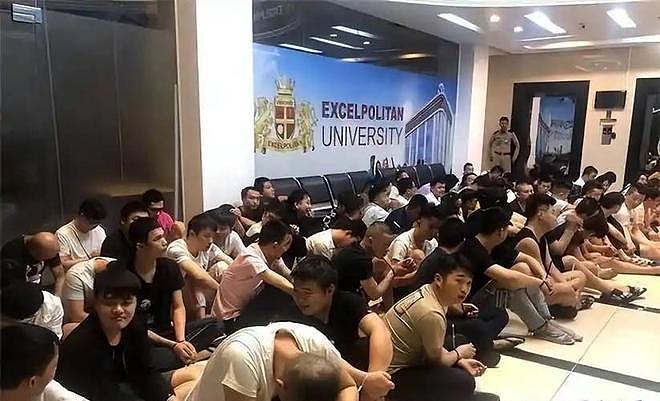 堪比缅北?曾经的旅游胜地,如今黄赌毒盛行,性交易随处可见(组图) - 17