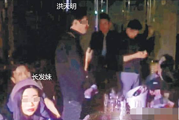 老公出轨她力挺？蒲精港姐嫁花心沟女王、老公拖妹开F她帮澄清，今拼死追三胎维系婚姻？（组图） - 23