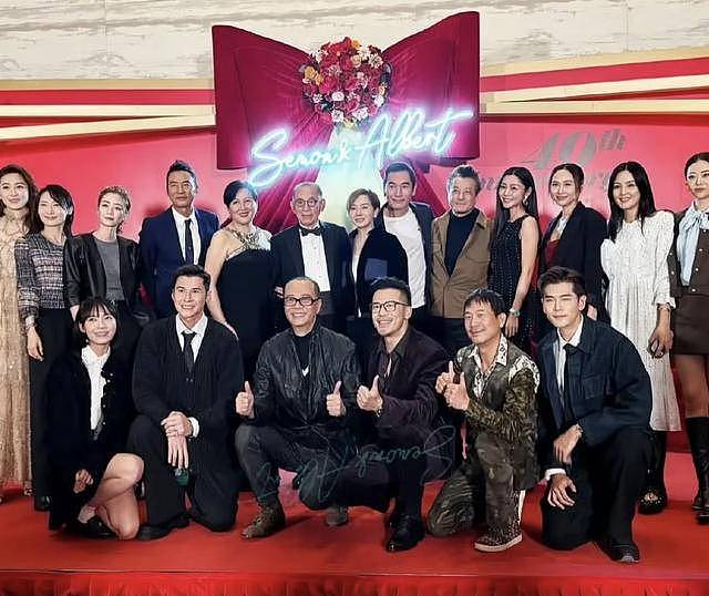英皇老板设宴庆祝结婚40周年!大半港圈艺人出动(组图) - 5