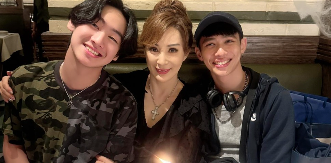 苦尽甘来！前港姐被家暴净身出户，如今3子全成才超争气（组图） - 3