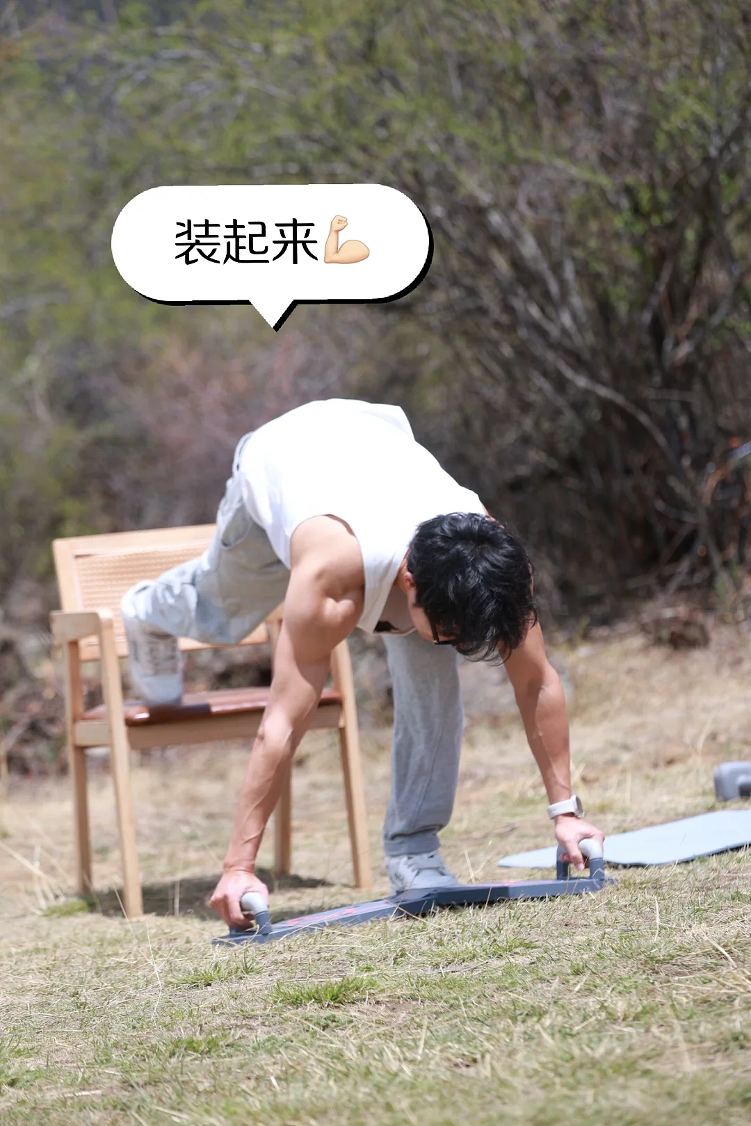 【帅哥】32岁退伍冲浪Boy,隔着衣服六块腹肌清晰可见,阳光笑容让人无可抵抗(组图) - 5