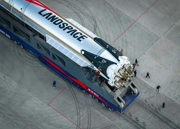 马斯克罕见称赞中国火箭朱雀三号能击败SpaceX猎鹰9号（组图） - 2