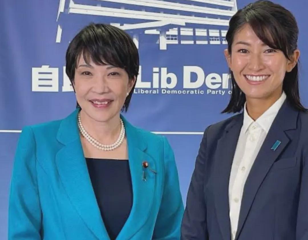 日本写真女星成内阁政务官,性感照片全网刷屏(组图) - 12