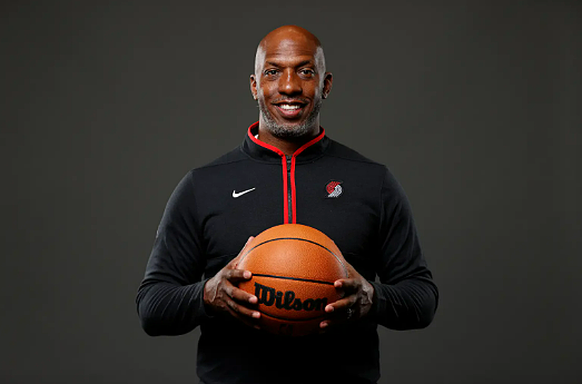 华女卷入NBA赌球案!前房东怒斥:房内脏乱差,还留裸体自画像(组图) - 12