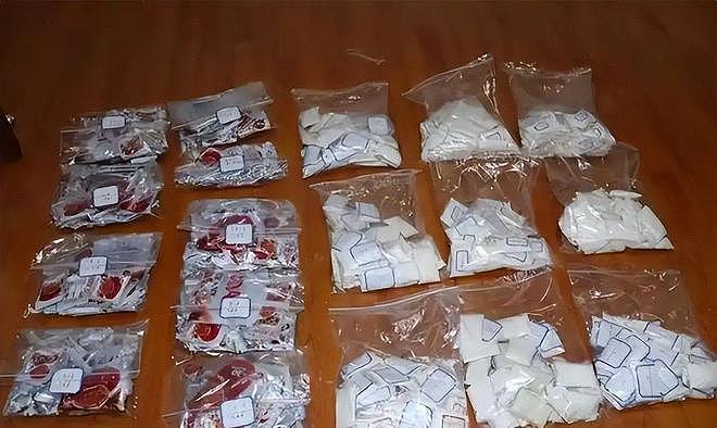堪比缅北?曾经的旅游胜地,如今黄赌毒盛行,性交易随处可见(组图) - 13