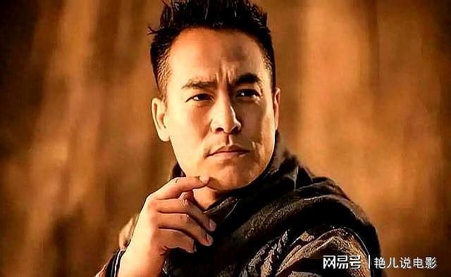 他入行30年不温不火,没戏拍就回村务农,如今54岁终于火了(组图) - 1