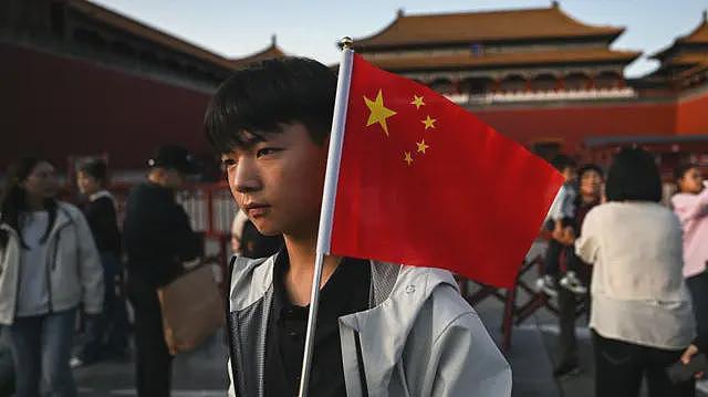 反腐风暴可能比我们想像的还要大！中共四中全会释出的三个讯息（组图） - 1