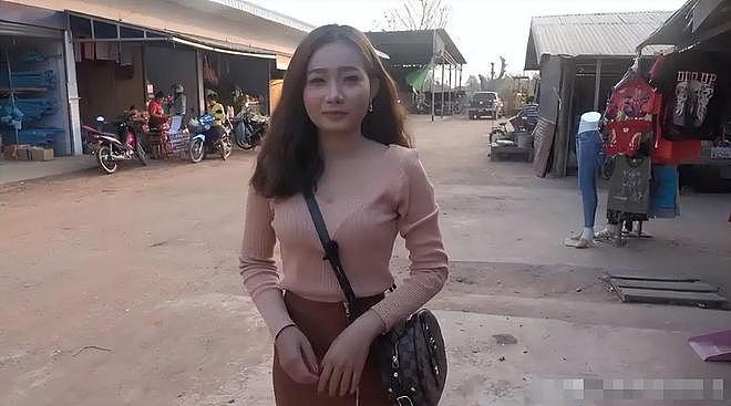 堪比缅北?曾经的旅游胜地,如今黄赌毒盛行,性交易随处可见(组图) - 14