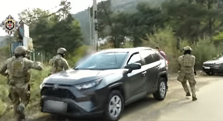 格鲁吉亚拘3名中国公民,涉用逾300万图买核原料偷运回国(视频/组图) - 2