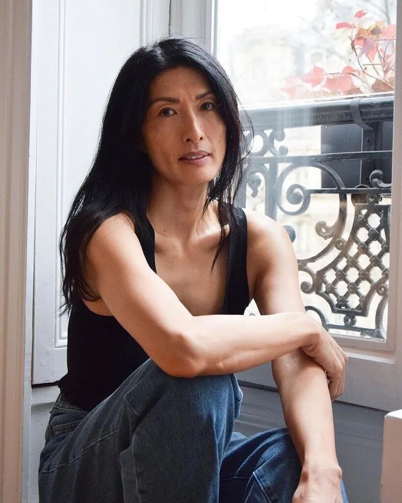 纪梵希家族的中法混血继承人大婚,嫁入欧洲豪门的她一手烂牌打到飞起……(组图) - 19