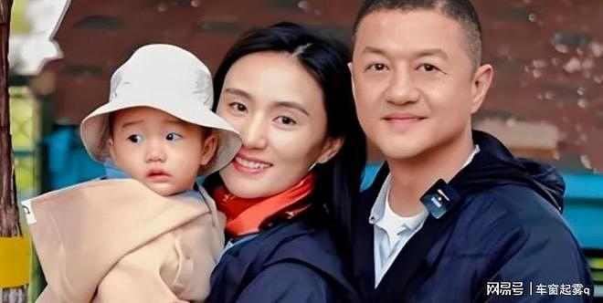 海哈金喜高调官宣喜讯!李亚鹏再也“高攀”不起了(组图) - 12