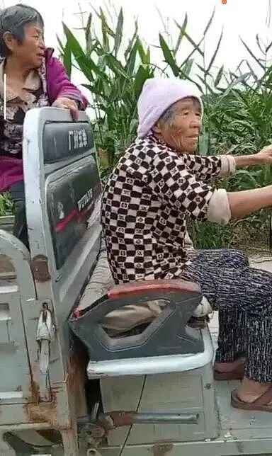 【情感】慕了慕了!河南三妯娌抱团养老火爆全网!50年不红脸,满堂儿孙争相孝顺(组图) - 4