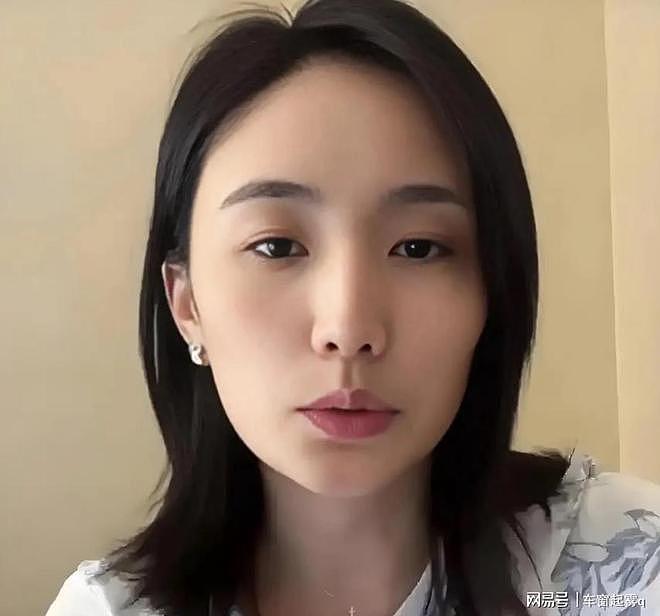 海哈金喜高调官宣喜讯!李亚鹏再也“高攀”不起了(组图) - 6