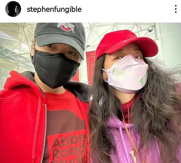 51岁何炅:看不清,手还抖,特别痛苦,急得想哭…(组图) - 8