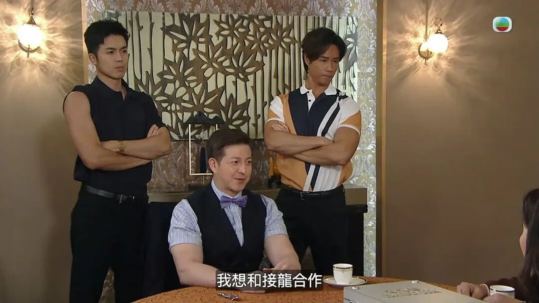 58岁TVB男星与前妻离婚抚养权终落定,曾半年零收入被迫取消儿子补习班(组图) - 2