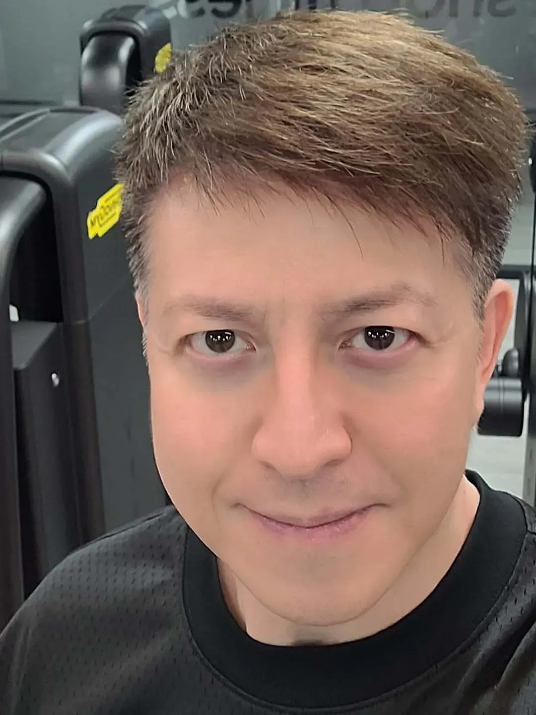 58岁TVB男星与前妻离婚抚养权终落定,曾半年零收入被迫取消儿子补习班(组图) - 5