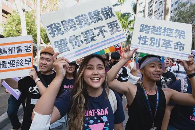 台湾“免术换证”诉讼:跨性别者要求废止“强制手术”的挣扎与争议(组图) - 7