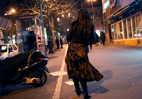 欧洲犯罪份子盯上中国妓女，掐脖子抢现金！中国妓女在欧洲的生存和收入状态调查（组图） - 10