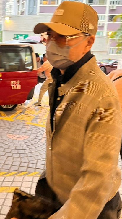 76岁“欢喜哥”许绍雄病逝，因癌症导致器官衰竭而亡，鲁迅长孙周令飞发文悼念 （视频/组图） - 20