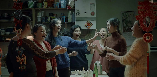 欧洲犯罪份子盯上中国妓女，掐脖子抢现金！中国妓女在欧洲的生存和收入状态调查（组图） - 8