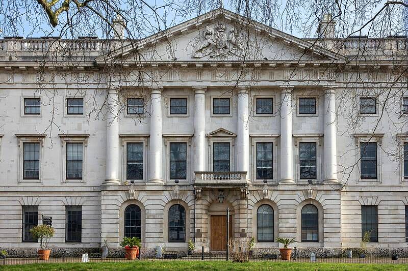 买下英国！中港资在英持有1900亿英镑资产，可干预政治决策（组图） - 1