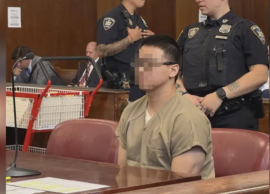 华男操纵暗网毒品帝国,贩毒洗钱逾千万被判6年半(组图) - 1