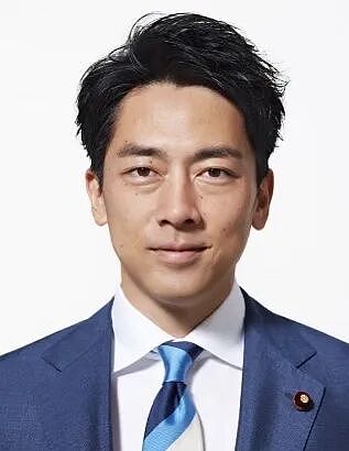 日本新任内阁大臣迷倒大批樱花妹!疯狂示爱夸帅称其是“理想型”,网友:这是真饿了(组图) - 14