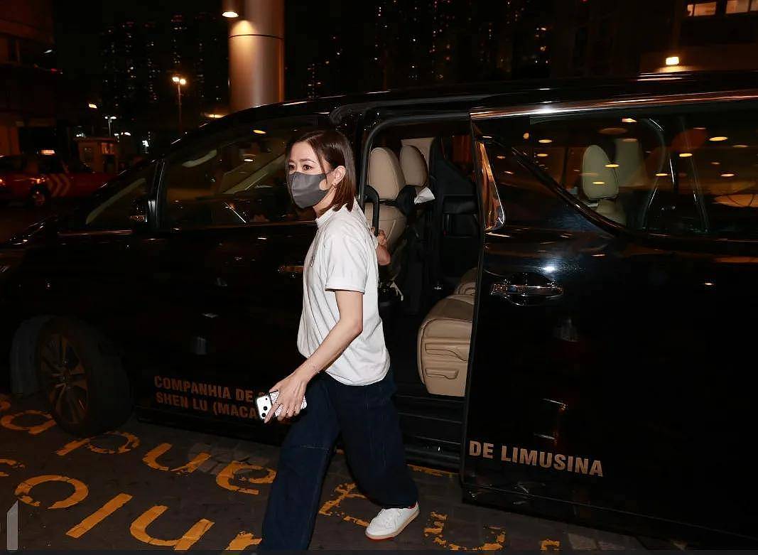 许绍雄最新情况！戴氧气罩不能说话，大半港圈明星探视人缘极好（组图） - 8
