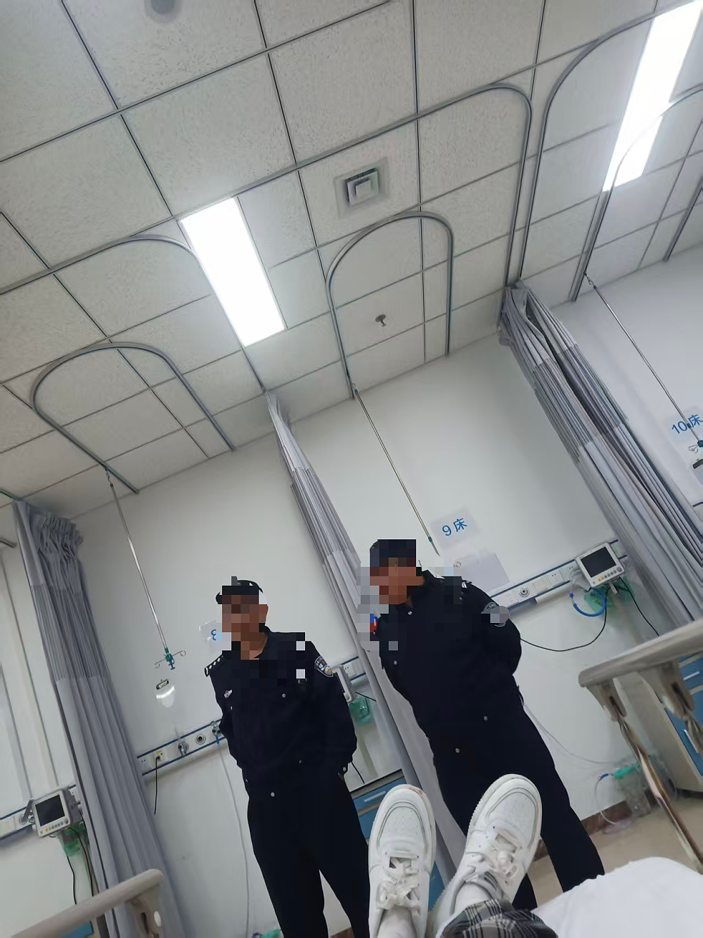 女子心脏不适打120求救,遭对方辱骂并挂电话!急救中心:接线员当时家里有事,发泄一下(视频/组图) - 1