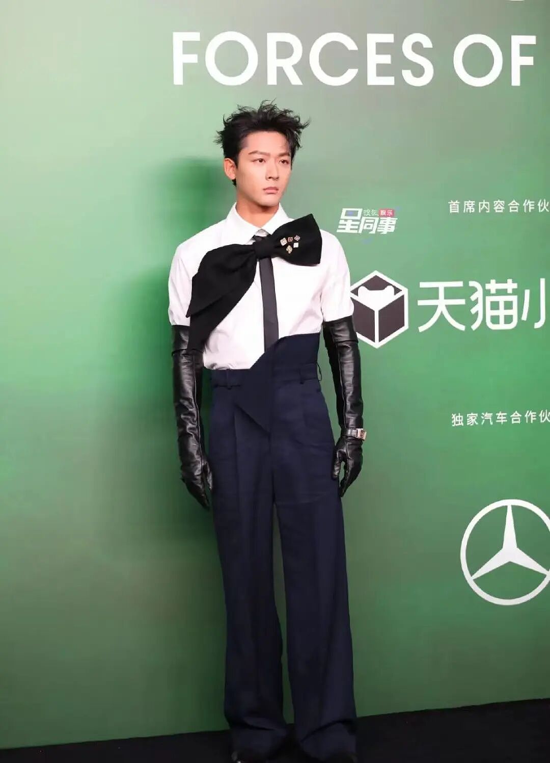 抓马到爆的VOGUE 盛典,被刘亦菲一张生图给救了……(组图) - 25