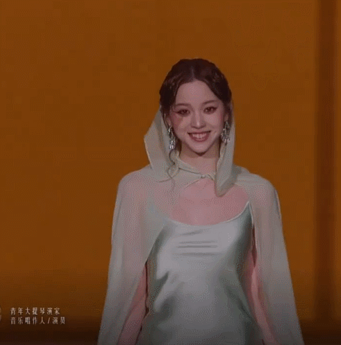 抓马到爆的VOGUE 盛典,被刘亦菲一张生图给救了……(组图) - 43