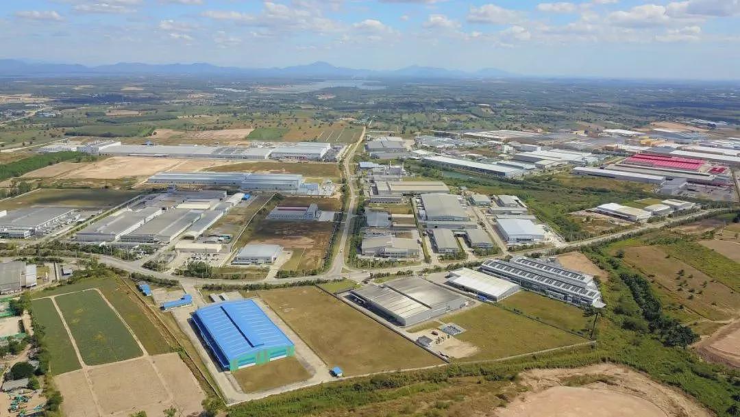 他3次自杀，50岁出家，70岁裸捐200亿（组图） - 4