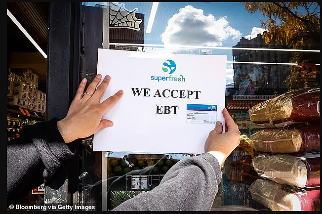 4200万美国人断粮危机!特朗普政府宣布11月停发粮食券,各州炸锅(组图) - 5
