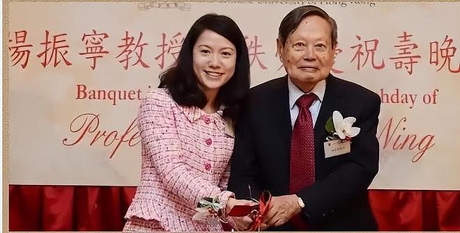 翁帆被曝已经搬出清华别墅!杨振宁留给她的现金在1亿元左右(组图) - 2