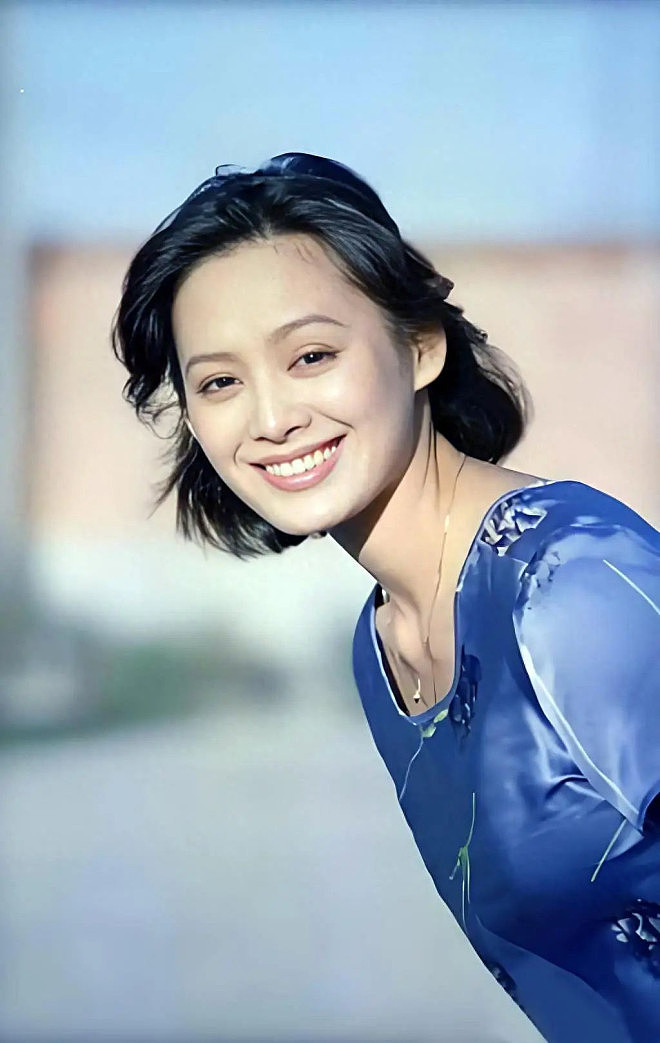 女星宁静：混血儿子失恋，幕后真相我既难过又欣慰（组图） - 1