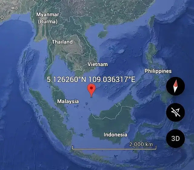 美军在南海半小时连坠两架军机，是被电磁武器打下来的吗？（组图） - 4