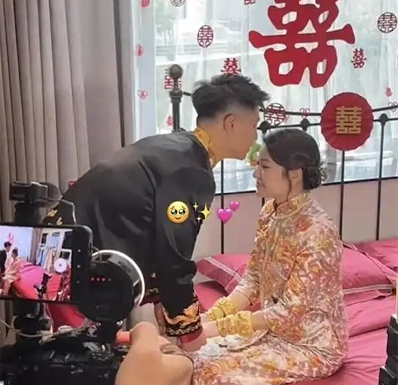 许绍雄离世,出身名门却自称“乞儿”,3000万嫁妆与奔驰人生曝光(组图) - 41