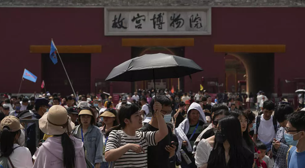 中国领导人:北京故宫要成为重要的爱国主义教育基地(图) - 1