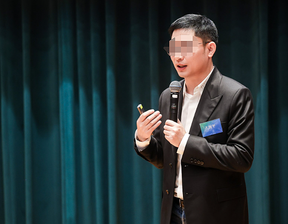 重磅！他被赦免！人称“最相信美国的大冤种”，赵长鹏出狱后究竟做了啥（组图） - 6