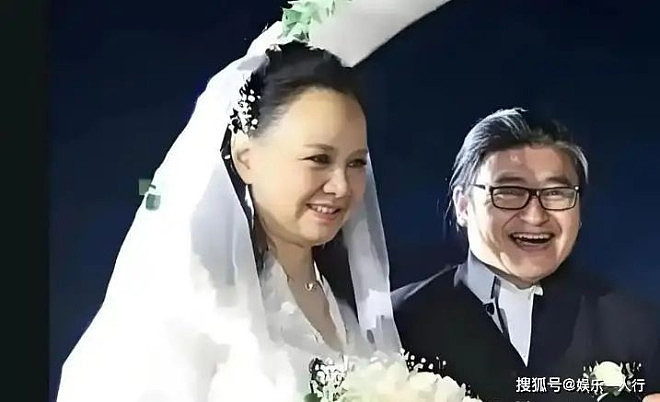 刘欢女儿大婚!视频发去仅1天,恶心的一幕就出现了(组图) - 10