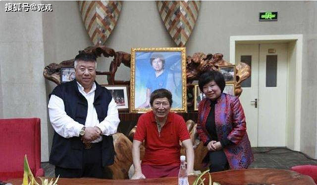 被指与好莱坞明星有神秘婚姻，慈善家李春平去世（组图） - 9