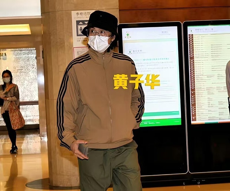 许绍雄离世,出身名门却自称“乞儿”,3000万嫁妆与奔驰人生曝光(组图) - 13