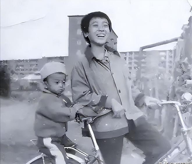 不到24小时，央视2次点名于和伟，释放3大信号，内娱的风向变了（组图） - 6