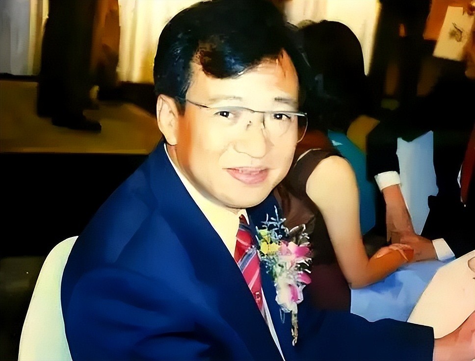 许绍雄走了，伴随在他身上的3个疑问，也该解开了（组图） - 15