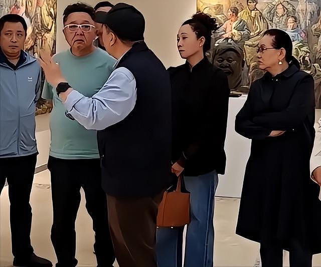 钱再多有什么用？ 46岁女儿至今不婚不育，继子反倒成了姜昆的骄傲（组图） - 3