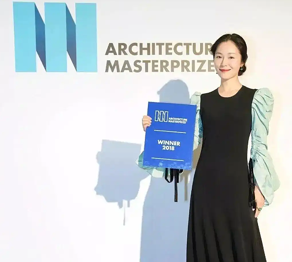 江一燕官宣离婚前夫身份曝光，曾内涵刘亦菲被翻白眼，绿茶行为太多终翻车（组图） - 9