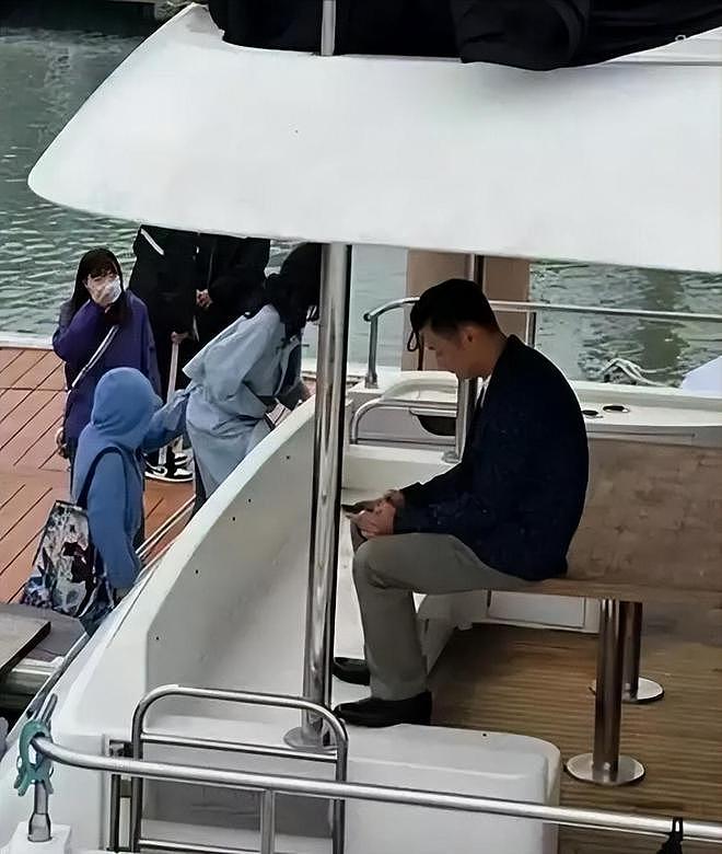 吃完“大嫂”红利的高叶,又回到了她的“怪圈”,还是张颂文高明(组图) - 16