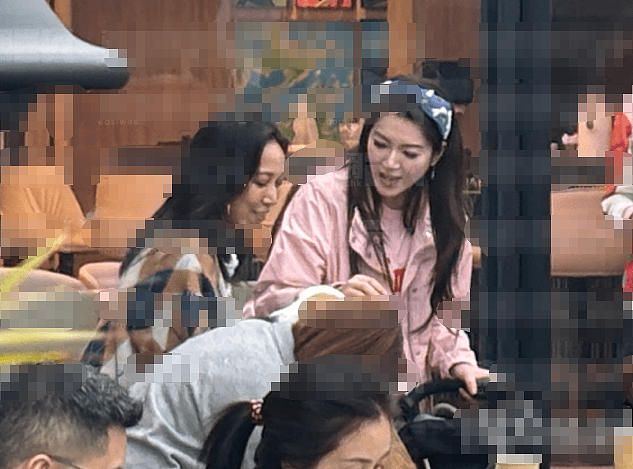 恭喜正式离婚！忍不住和已婚男车震，入豪门想生4个仔！无奈老公丁克落魄分开（组图） - 38