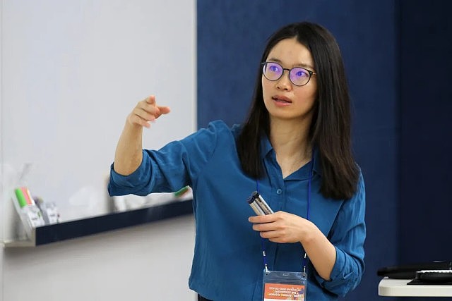 菲尔兹奖数学奖大热门!90后王虹获赛勒姆奖,数学神童陶哲轩发文恭贺(组图) - 5