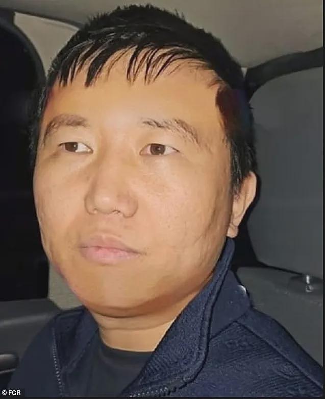 盯了他三年!华人“王哥”毒枭被引渡回美(组图) - 1